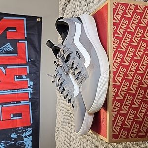 Vans Ultra Range Ultra Cush 8.5